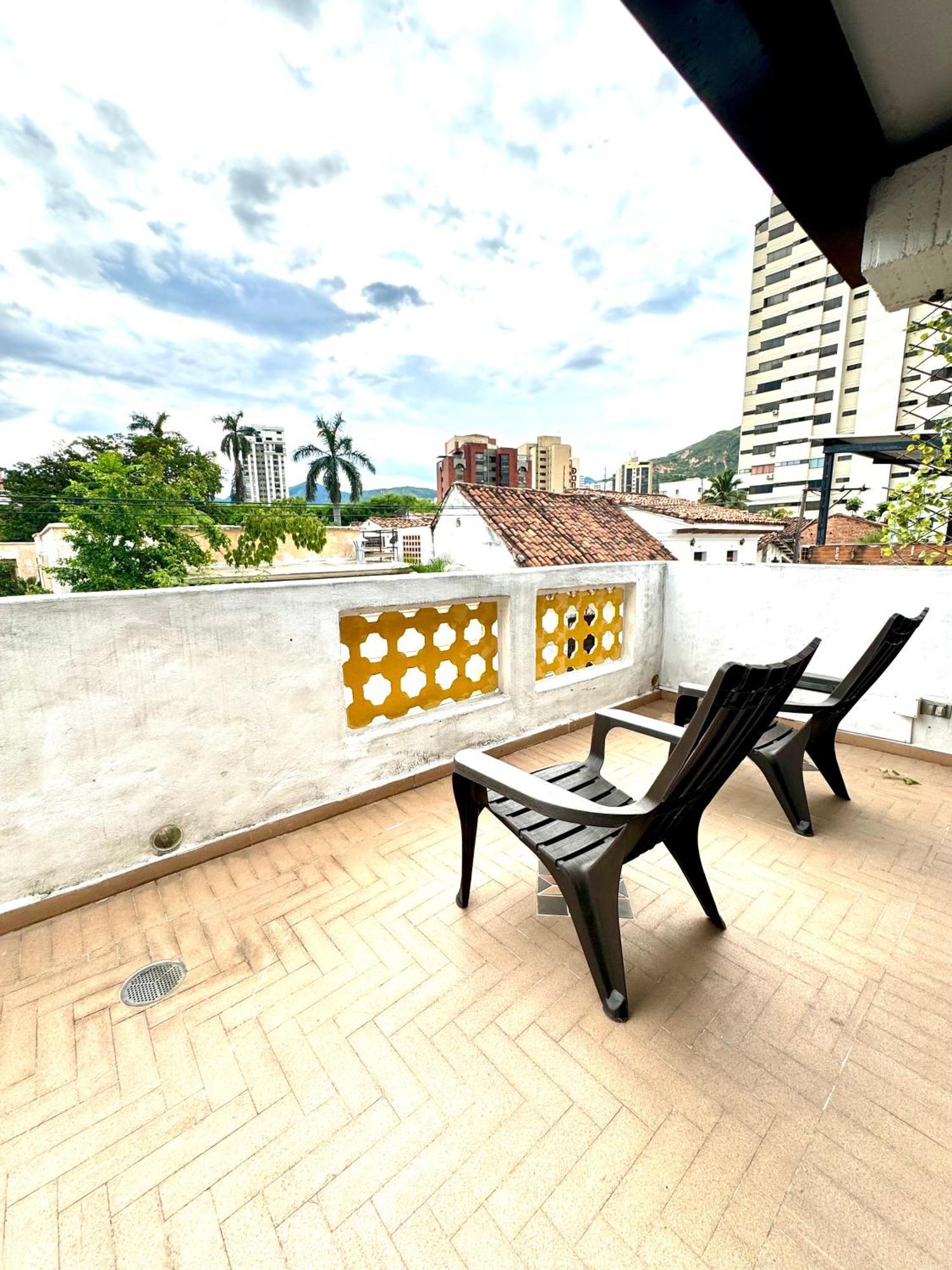 Hotel Casa Bresse Cali Exteriör bild