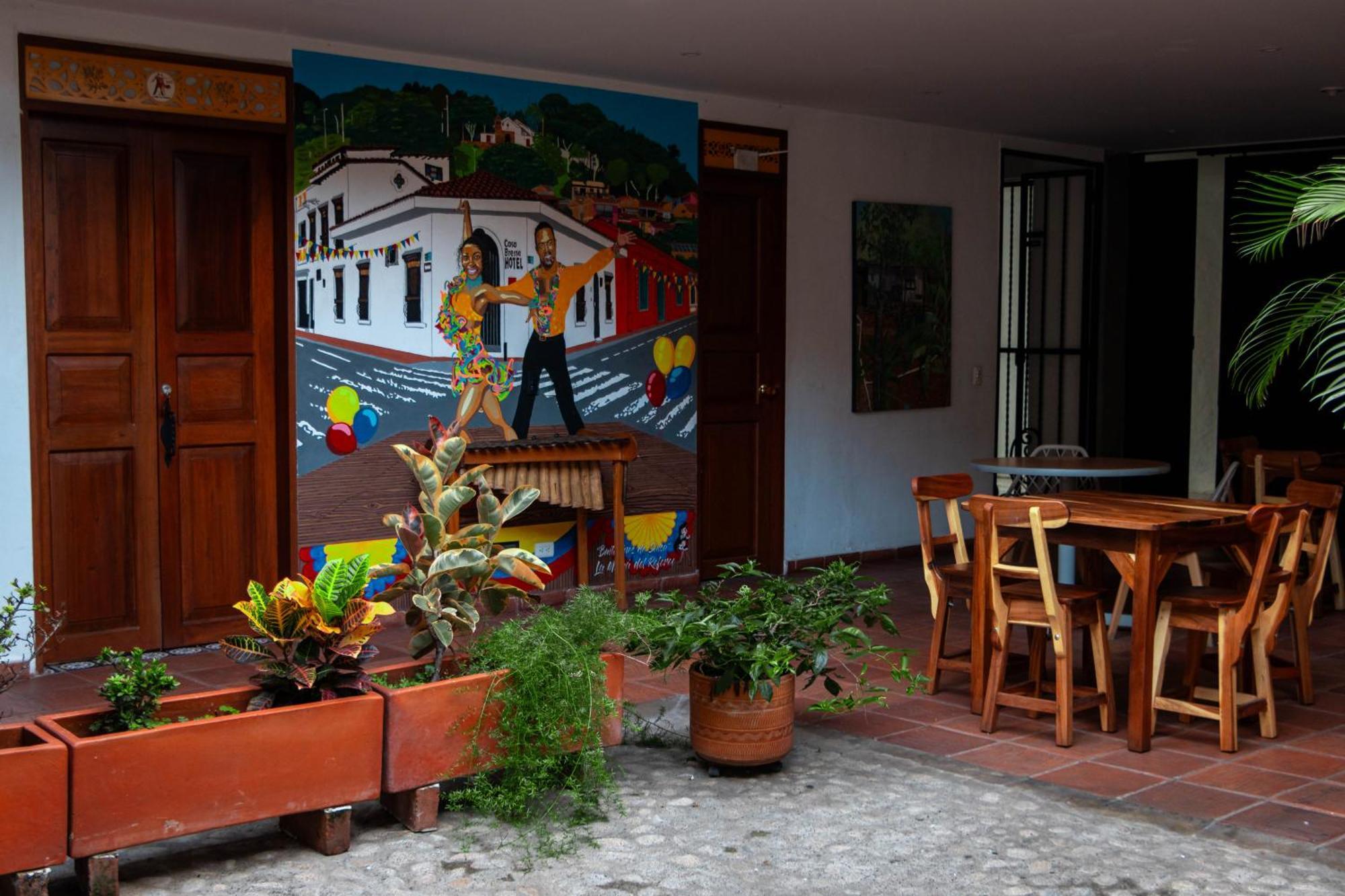 Hotel Casa Bresse Cali Exteriör bild